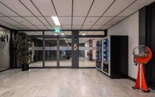 Bedrijfspand Vlaardingweg 62A Rotterdam