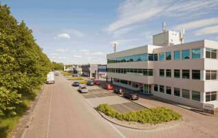 Kantoorruimte Laanweg 4 Spijkenisse