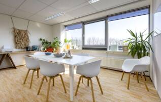 Werkplekken Kamerlingh Onnesweg 10 Barendrecht