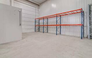 Bedrijfspand Jan Vermeerlaan 259 Roosendaal