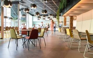 Kantoorruimte Dr. Hub van Doorneweg 195 Tilburg