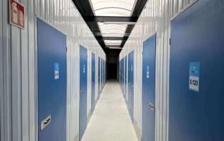 Self storage Lloydsweg 5 Veendam