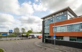 Bedrijfspand Steenhouwerstraat 74-120 Hoogvliet