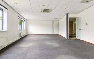 Bedrijfspand Palmpolstraat 27-31 Almere