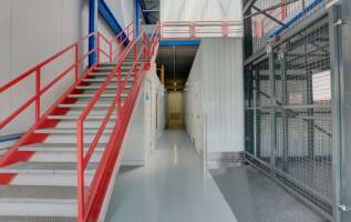 Self storage Industrieweg 25 Waardenburg