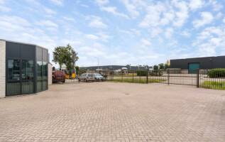 Bedrijfspand Oude Graaf 5 Weert