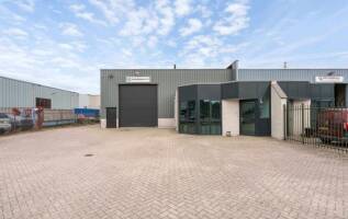 Bedrijfspand Oude Graaf 5 Weert