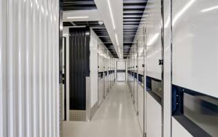 Self storage Jool-Hulstraat 2 Almere