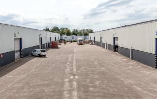 Kantoorruimte Elftweg 40-42 Raamsdonksveer