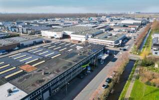 Bedrijfspand Hogeweyselaan 145 Weesp