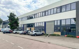Bedrijfspand Pampuslaan 81 Weesp