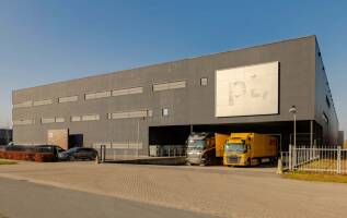 Bedrijfspand Veluwezoom 32 Almere