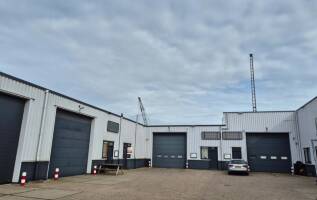 Bedrijfspand Industrieweg 98-100 Westknollendam