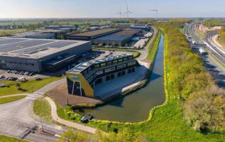 Bedrijfspand Dijkleger 1D Vianen