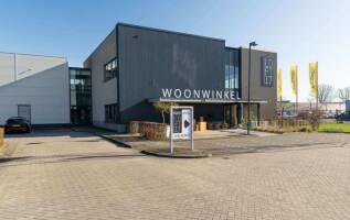 Bedrijfspand Elftweg 17 Raamsdonksveer