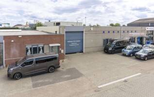 Bedrijfspand Faradaystraat 12 Tiel