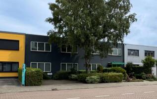 Bedrijfspand Pampuslaan 96 Weesp