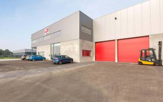 Bedrijfspand Industrieweg 1 A en B 0ong Echt