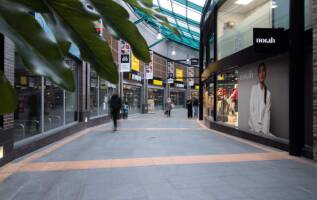 Winkelpand Roersingelpassage 1 Roermond