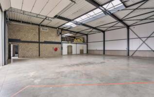 Bedrijfspand Lindelaufer Gewande 24C Voerendaal