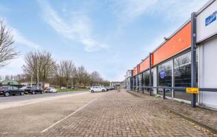 Bedrijfspand Strijthagenweg 127 Kerkrade