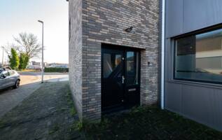 Bedrijfspand St. Victorstraat 47-49 Waddinxveen