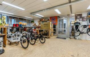 Bedrijfspand Dovenetelstraat 25 Rotterdam