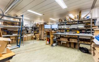Bedrijfspand Dovenetelstraat 25 Rotterdam