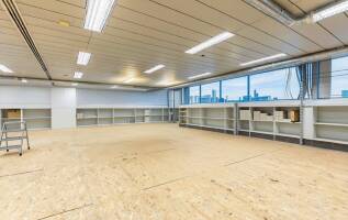 Bedrijfspand Dovenetelstraat 25 Rotterdam