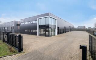 Bedrijfspand Loek Nelissenstraat 29 Oostrum