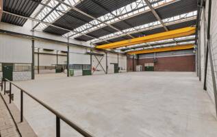 Bedrijfspand Hoofdstraat 11-17 Lottum
