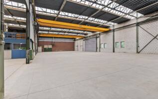 Bedrijfspand Hoofdstraat 11-17 Lottum