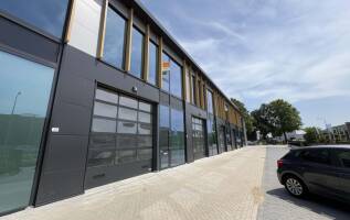 Bedrijfspand Vaartveld 3e Roosendaal