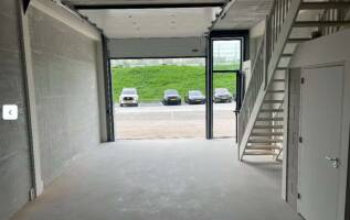 Bedrijfspand Oude Moerdijkseweg 11 Zevenbergschenhoek