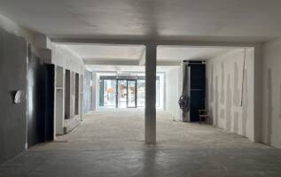 Winkelpand Nassaulaan 24 Bussum