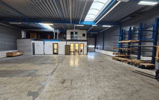 Bedrijfspand Nikkelstraat 45 Breda