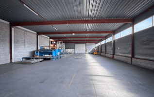 Bedrijfspand Nijverheidsweg 6 Oosterhout