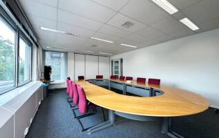 Kantoorruimte Burgemeester de Raadtsingel 49-71 Dordrecht