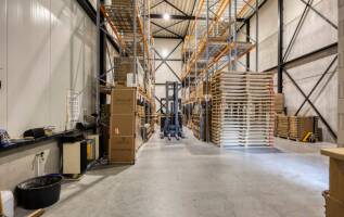 Bedrijfspand Daltonstraat 35 Dordrecht