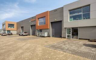 Bedrijfspand Malachiet 580 Dordrecht