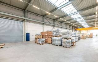 Bedrijfspand Heliotroopring 300 Dordrecht