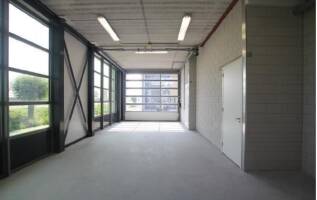 Bedrijfspand Lelystraat 35c Sliedrecht