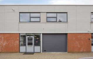 Bedrijfspand Toermalijnring 1308 Dordrecht