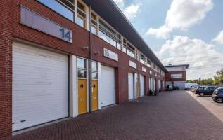 Bedrijfspand Linnewever 26 Wateringen
