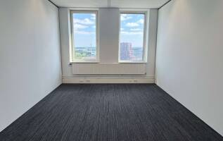 Bedrijfspand Landdrostdreef 124 Almere