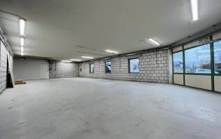 Bedrijfspand Pieter Zeemanweg 121 Dordrecht