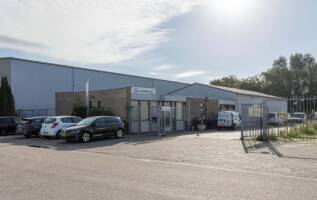 Bedrijfspand Bart van Slobbestraat 6 Eygelshoven