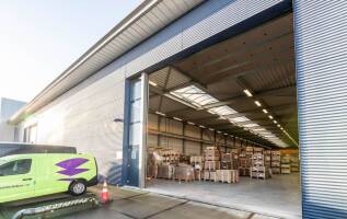 Bedrijfspand Heliotroopring 300 Dordrecht