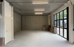 Bedrijfspand Kamerlingh Onnesweg 2B 8 Dordrecht
