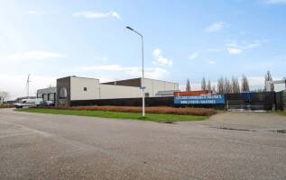 Bedrijfspand Het Weerijs 2 Dronten